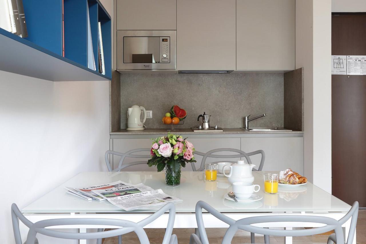 Contempora Apartments - Elvezia 8 - E22 Milan Exterior photo